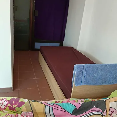 Apartmán на пъпа на варна, голяма стая! *